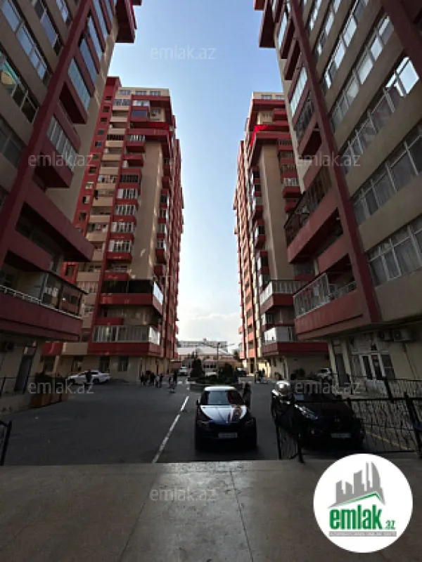 Satılır 3 otaqlı yeni tikili 70 m²