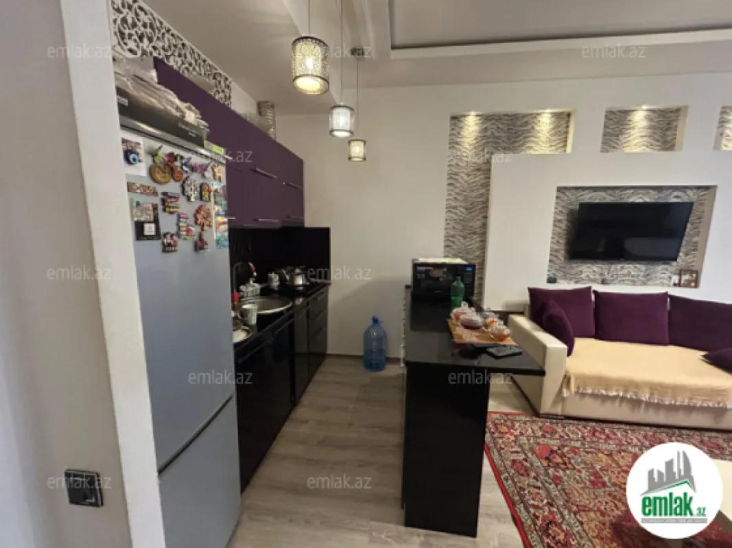 Satılır 3 otaqlı yeni tikili 70 m²