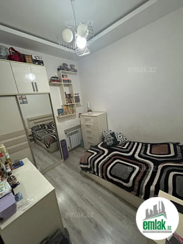 Satılır 3 otaqlı yeni tikili 70 m²