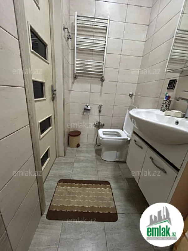 Satılır 3 otaqlı yeni tikili 70 m²