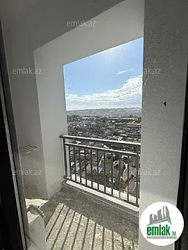 Satılır 3 otaqlı yeni tikili 78 m²