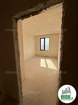 Satılır 3 otaqlı yeni tikili 78 m²