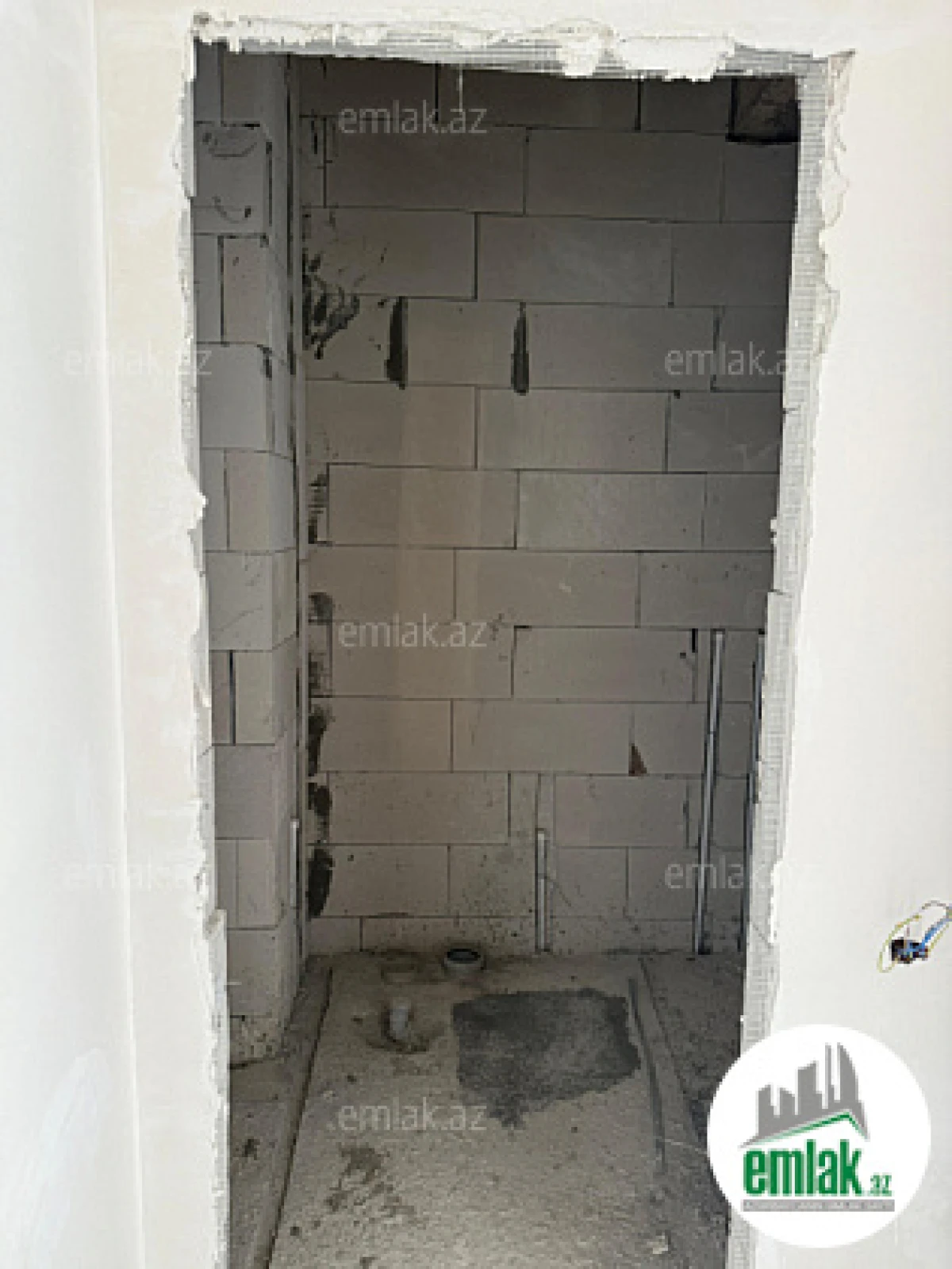 Satılır 3 otaqlı yeni tikili 78 m²