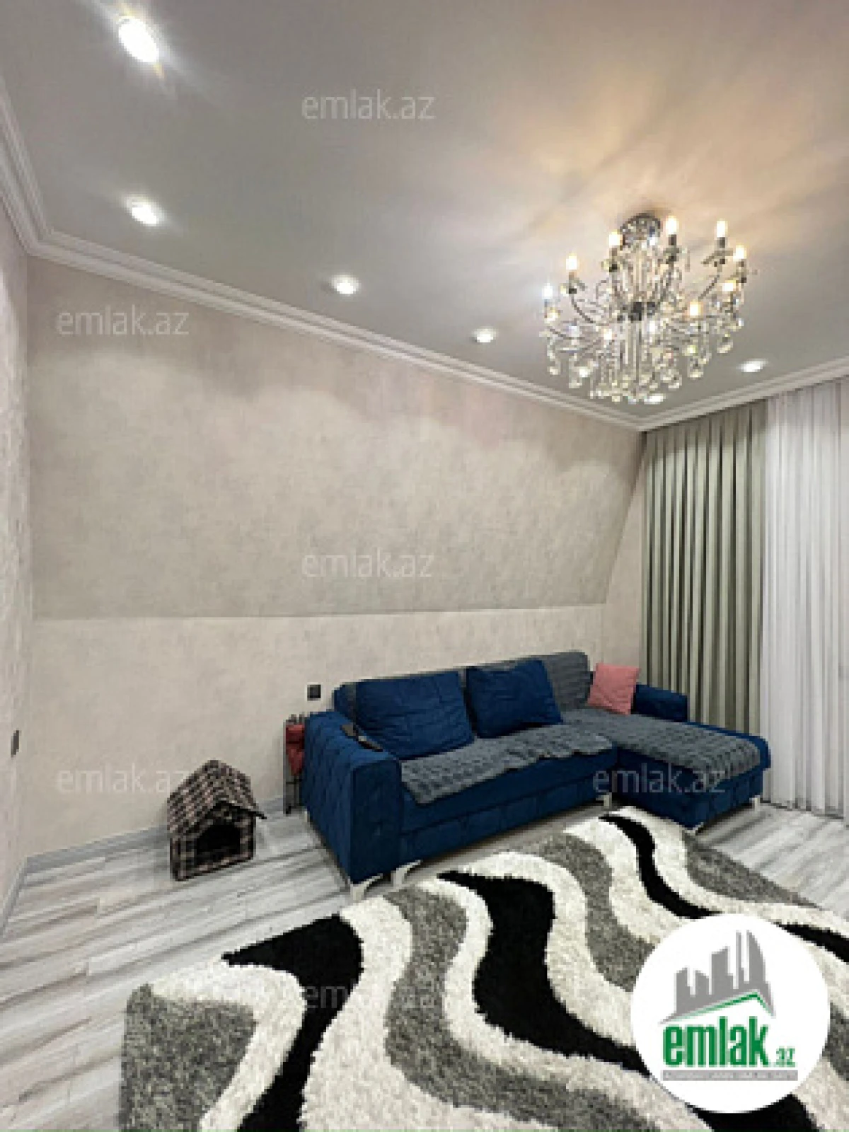Satılır 3 otaqlı yeni tikili 100 m²