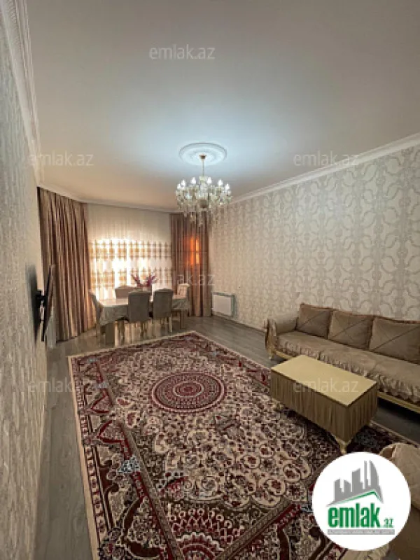 Satılır 6 otaqlı həyət evi 180 m²