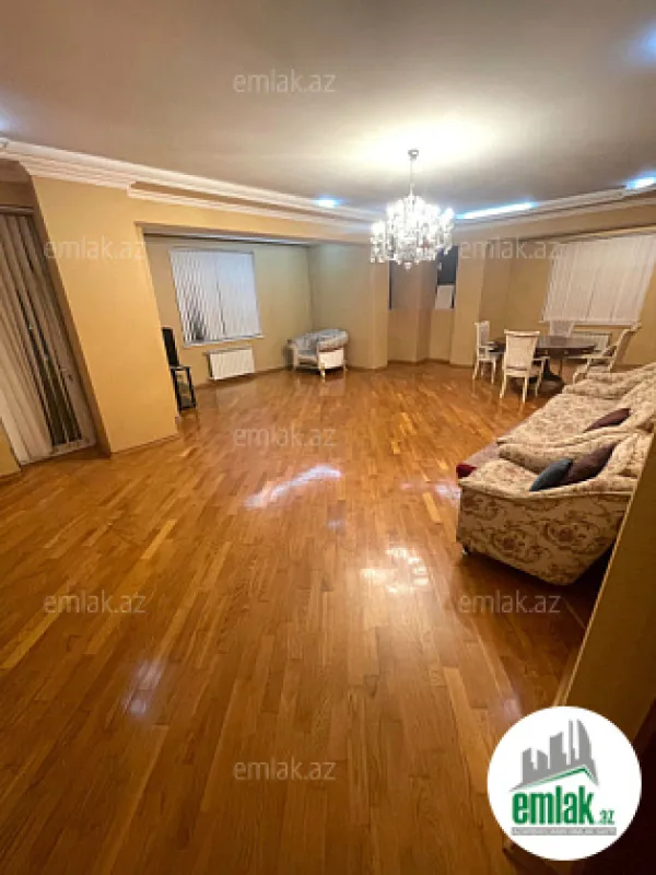 Satılır 3 otaqlı yeni tikili 175 m²