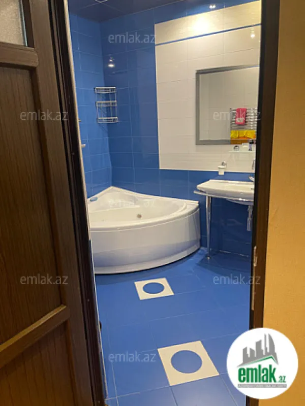 Satılır 3 otaqlı yeni tikili 175 m²