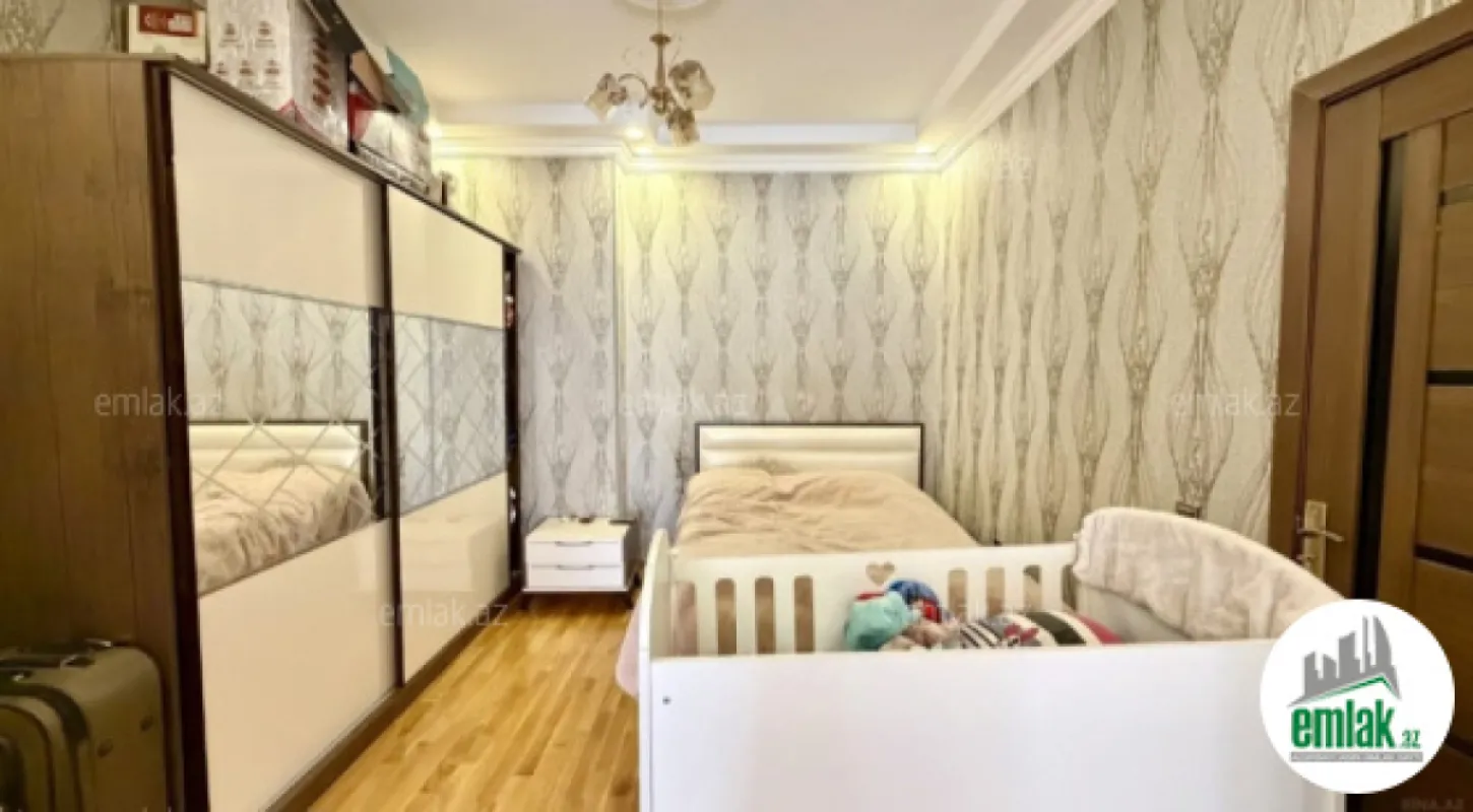 Satılır 2 otaqlı yeni tikili 98 m²