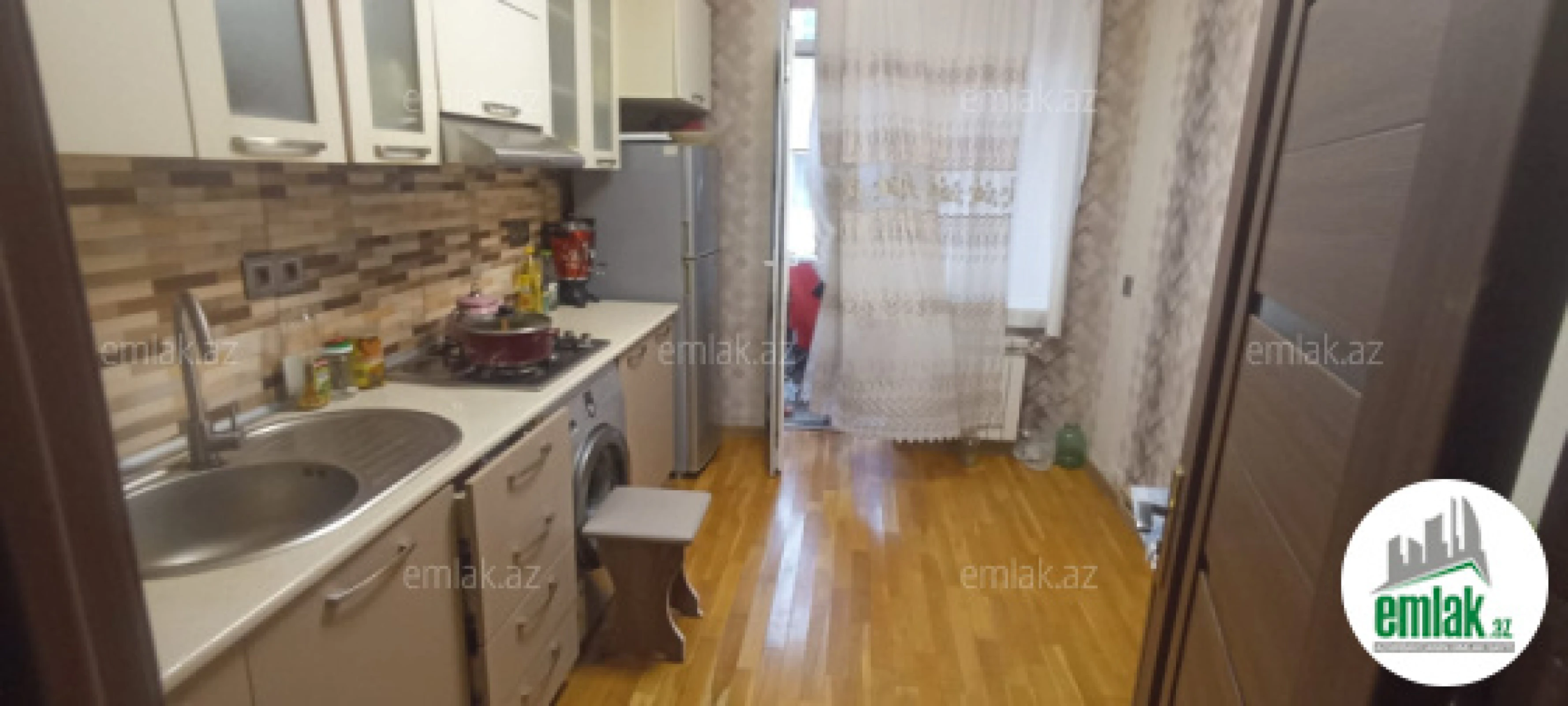 Satılır 2 otaqlı yeni tikili 98 m²