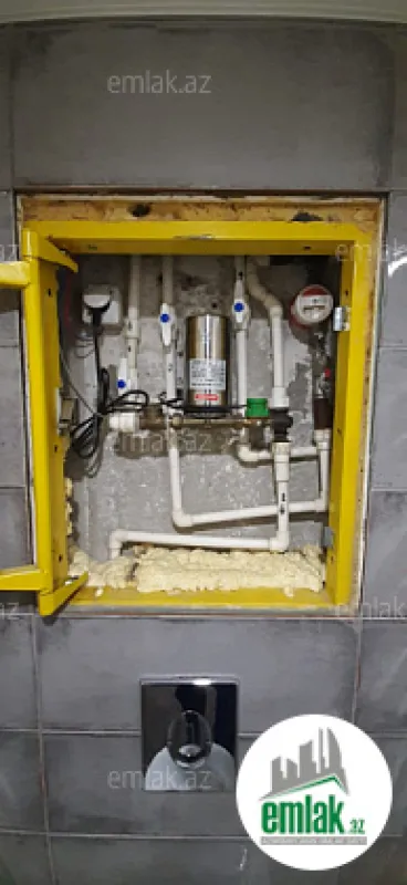 Satılır 3 otaqlı köhnə tikili 80 m²