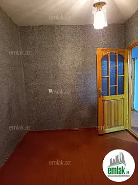 Satılır 4 otaqlı köhnə tikili 78 m²