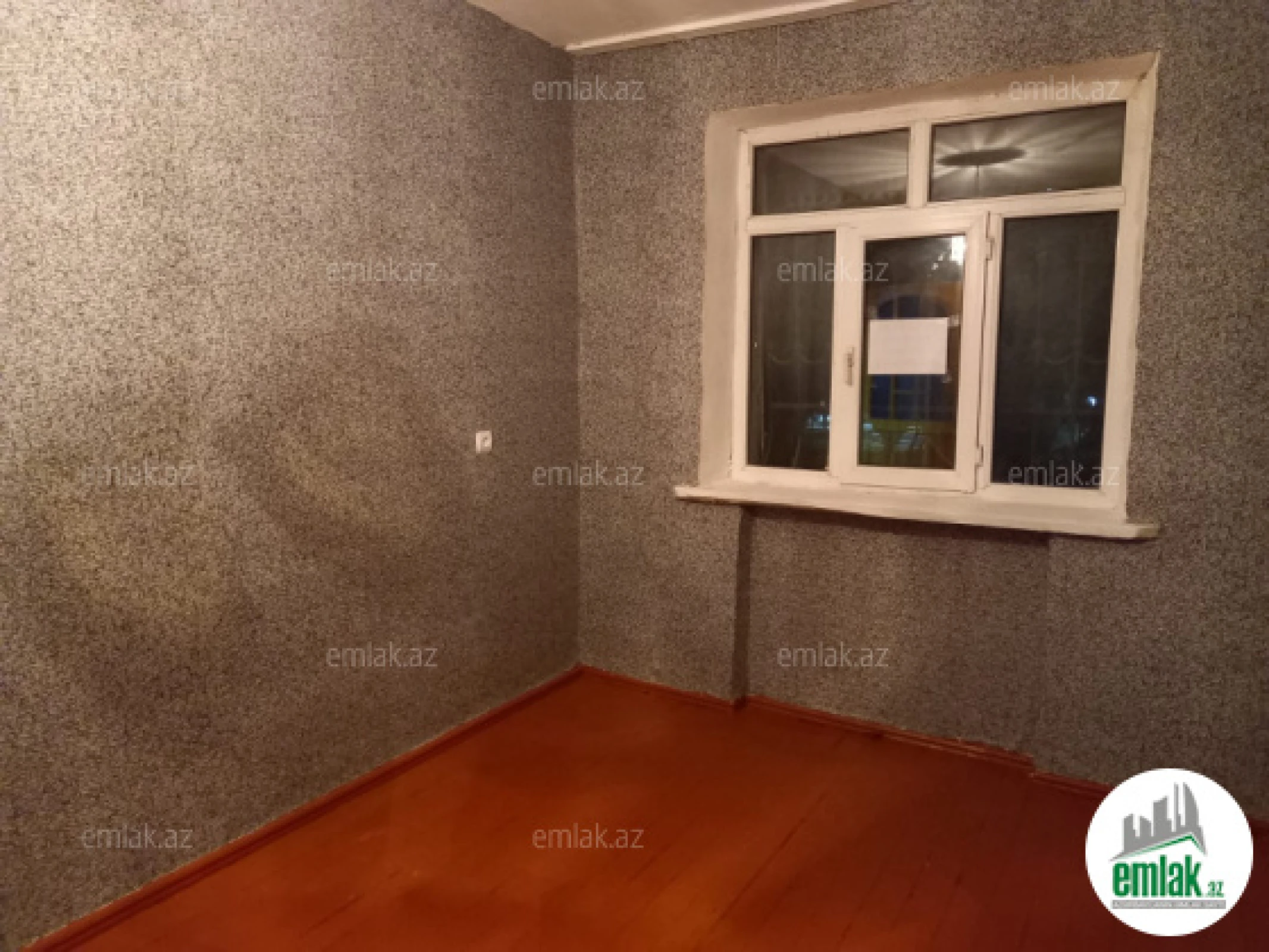 Satılır 4 otaqlı köhnə tikili 78 m²