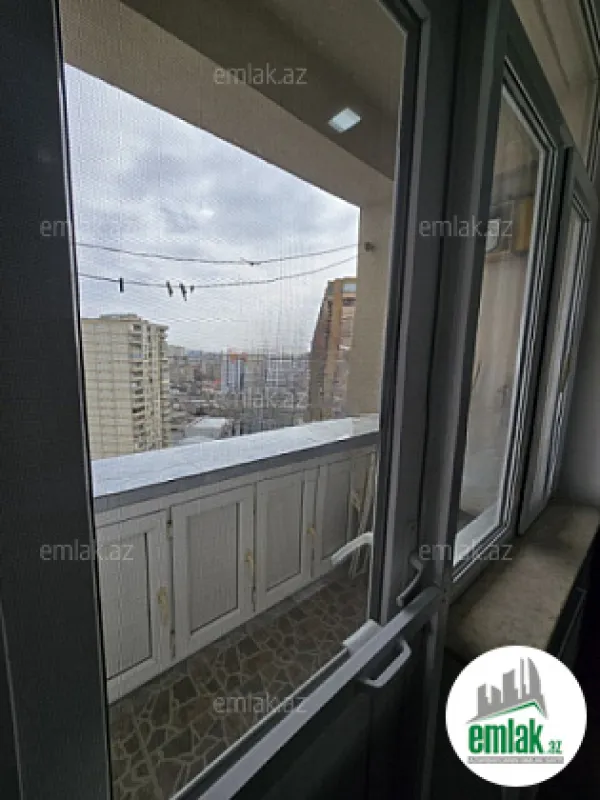 Satılır 3 otaqlı yeni tikili 115 m²