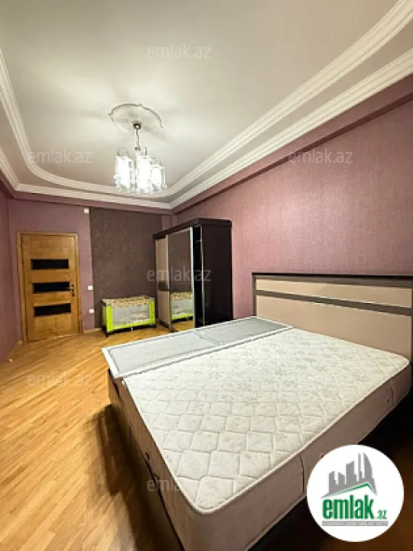 Satılır 3 otaqlı yeni tikili 115 m²