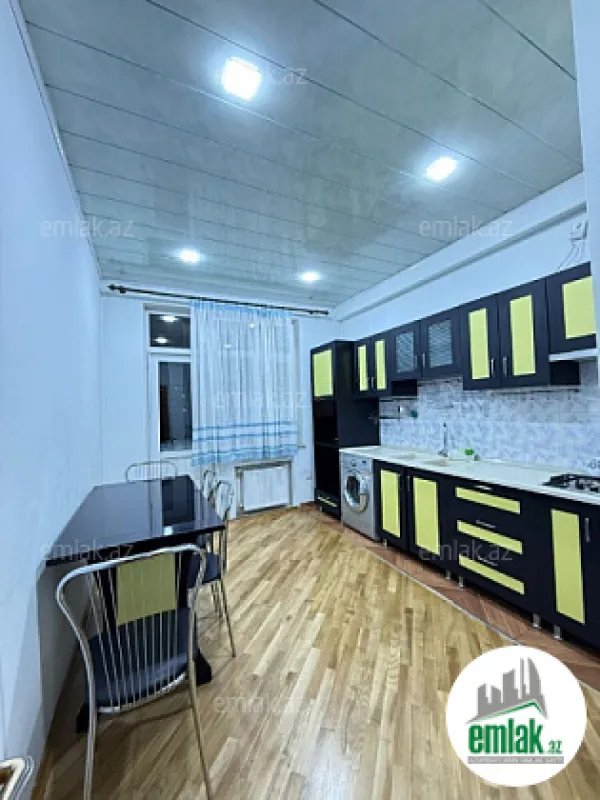 Satılır 3 otaqlı yeni tikili 115 m²