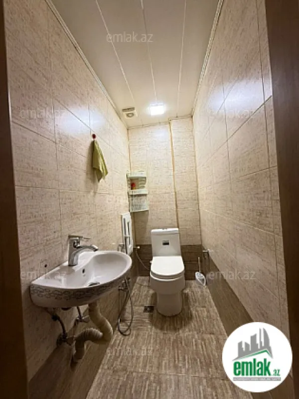 Satılır 3 otaqlı yeni tikili 115 m²