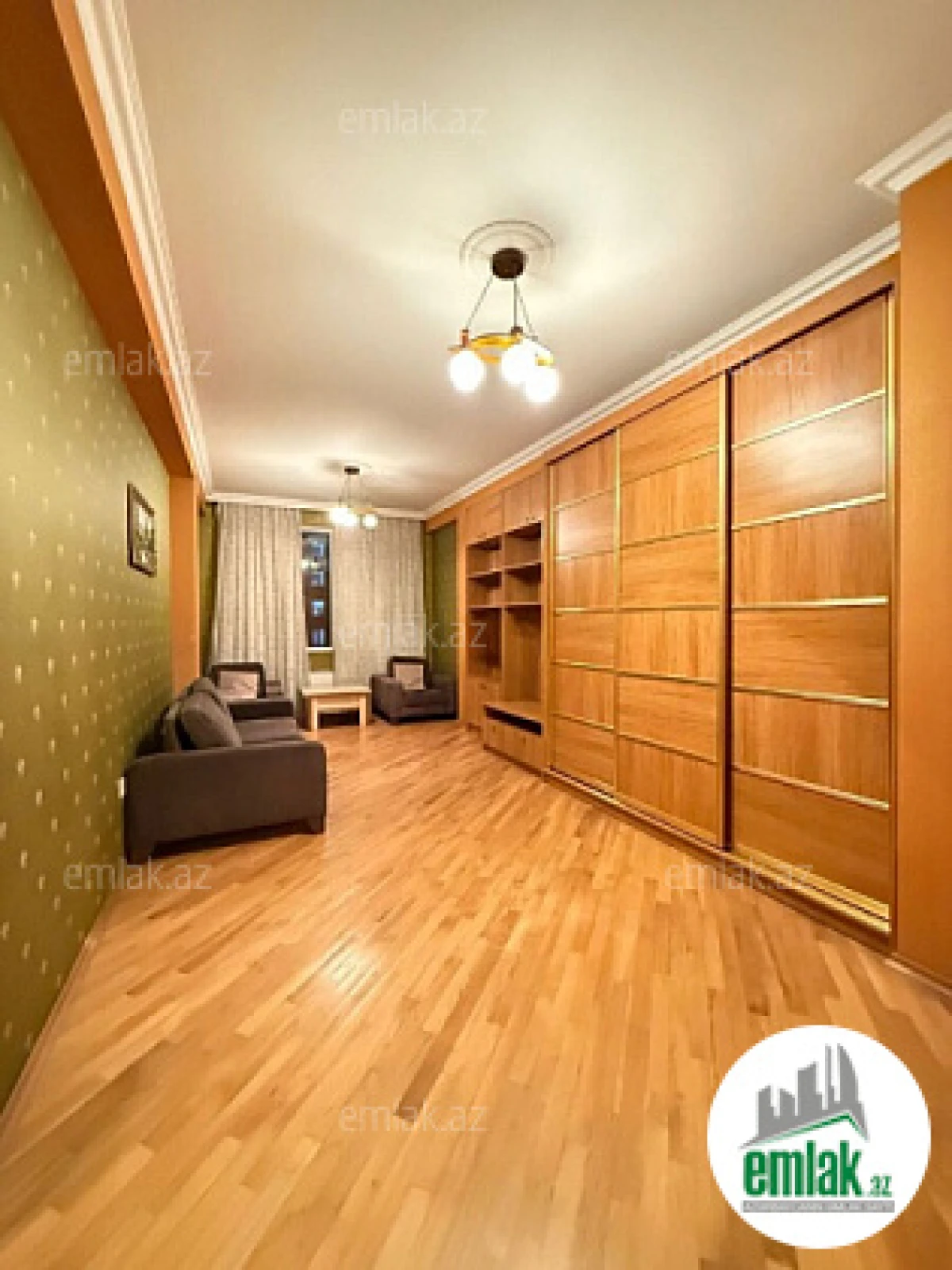 Satılır 3 otaqlı yeni tikili 115 m²