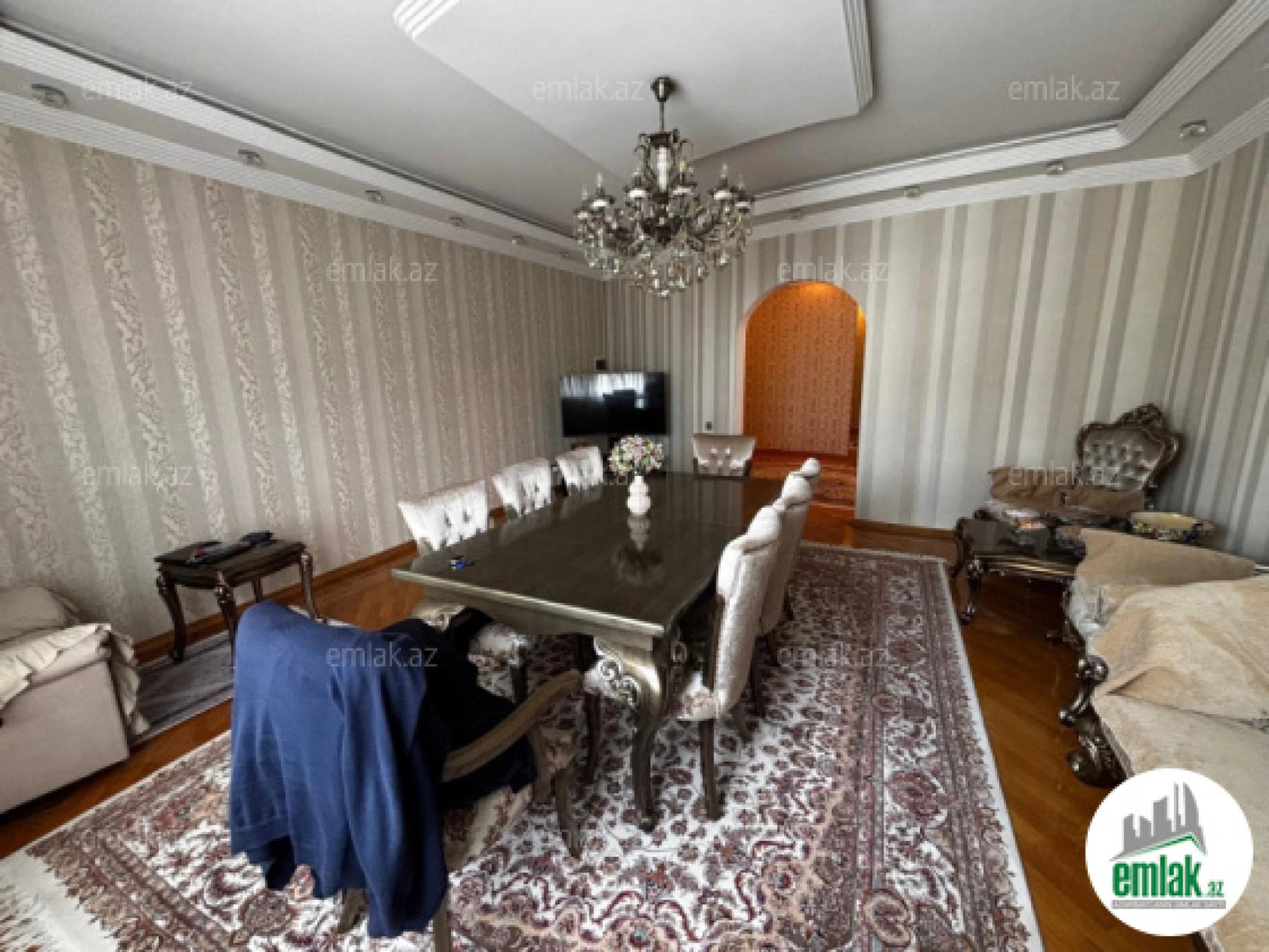 Satılır 3 otaqlı yeni tikili 137 m²