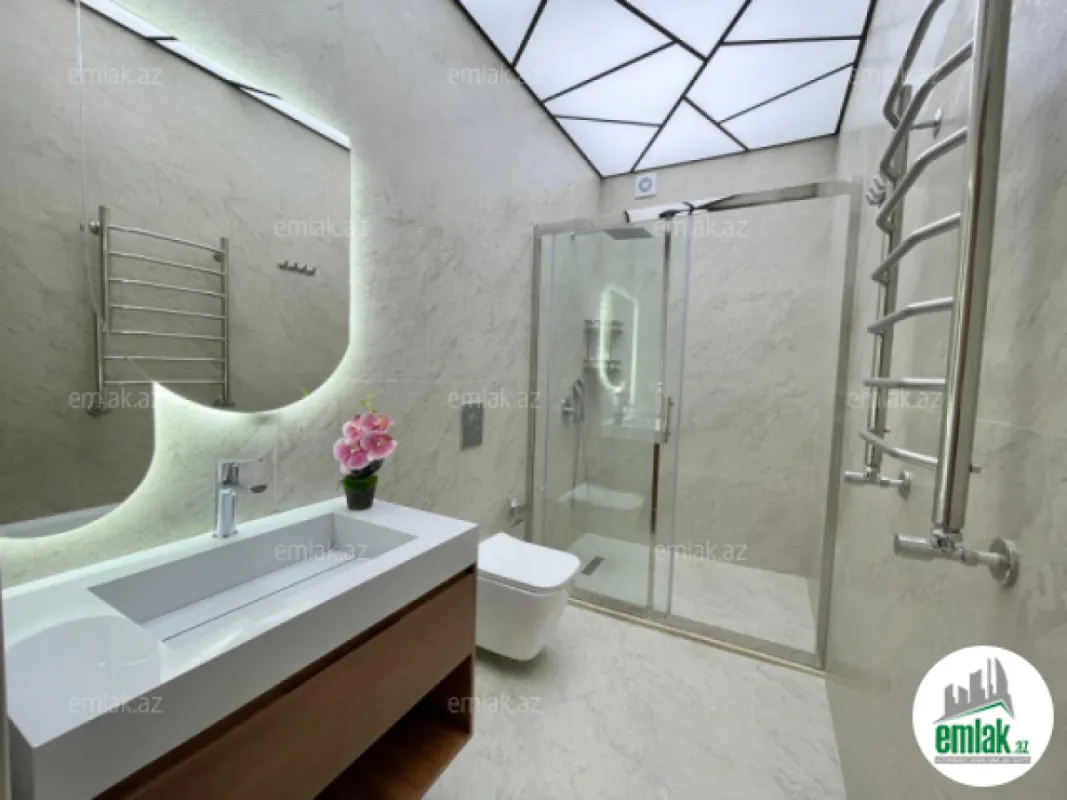 Satılır 2 otaqlı yeni tikili 65 m²