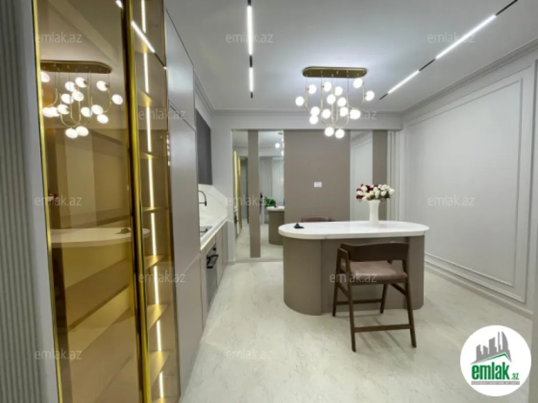 Satılır 2 otaqlı yeni tikili 65 m²