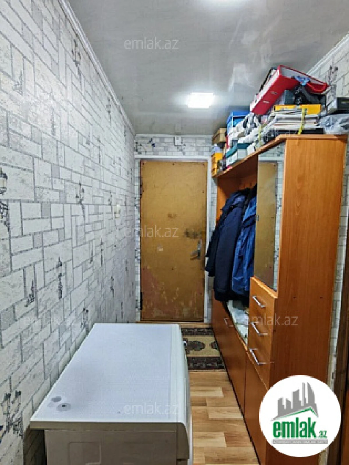 Satılır 2 otaqlı köhnə tikili 48 m²