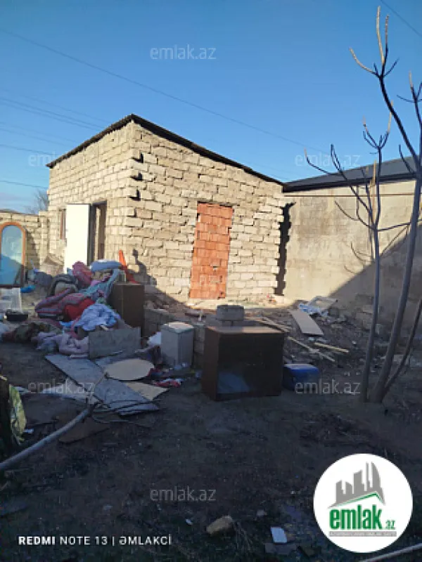 Satılır 2 otaqlı həyət evi 40 m²