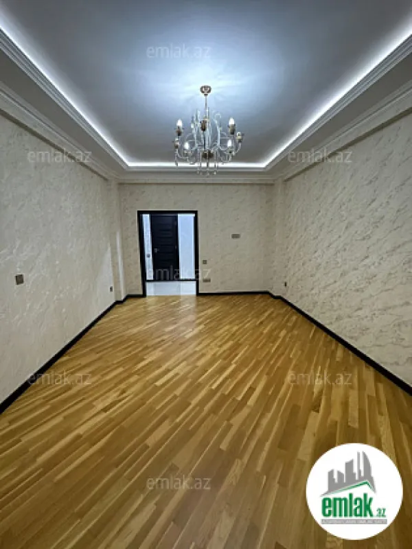 Satılır 3 otaqlı yeni tikili 125 m²