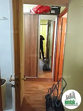 Satılır 2 otaqlı köhnə tikili 40 m²