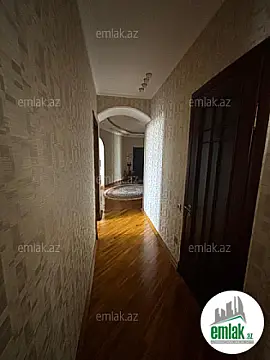 Satılır 3 otaqlı yeni tikili 140 m²