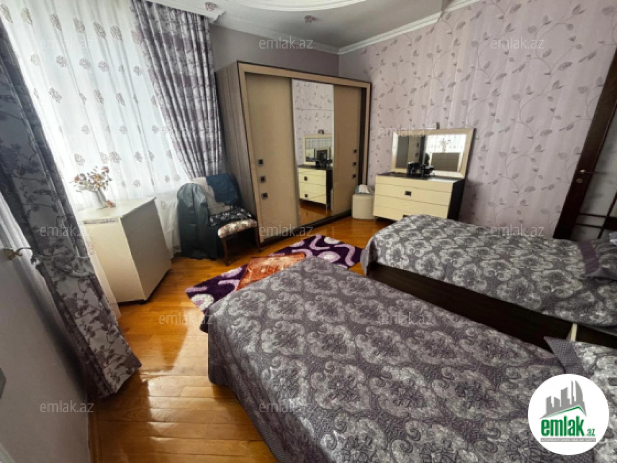 Satılır 3 otaqlı yeni tikili 140 m²