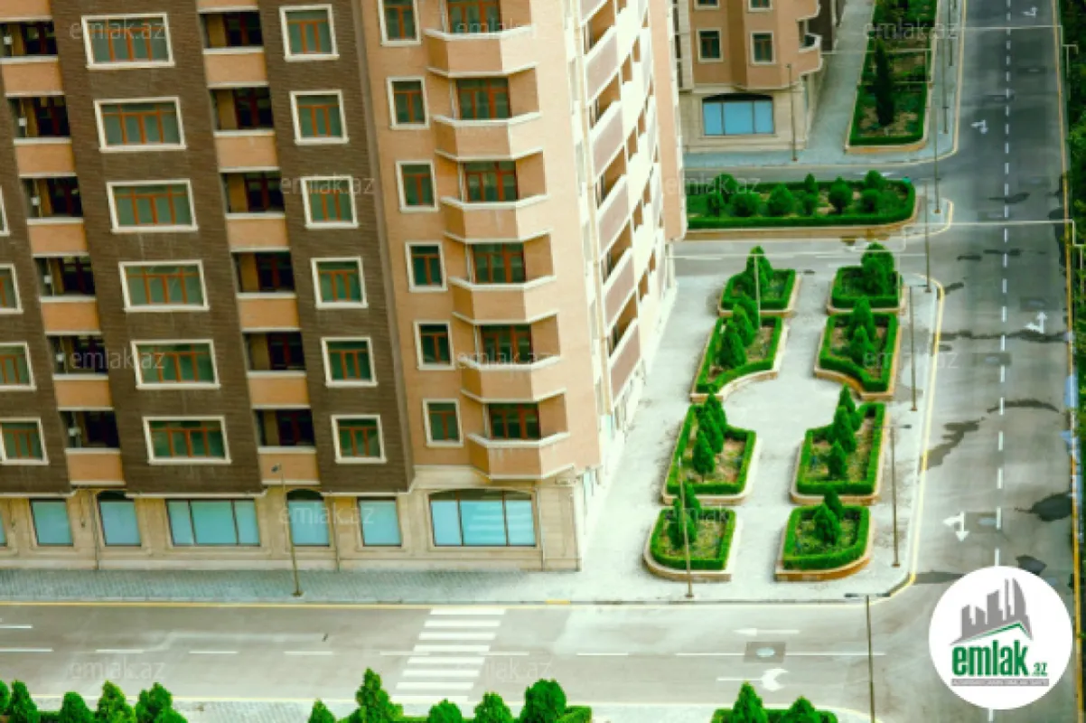 Satılır 4 otaqlı yeni tikili 151 m²