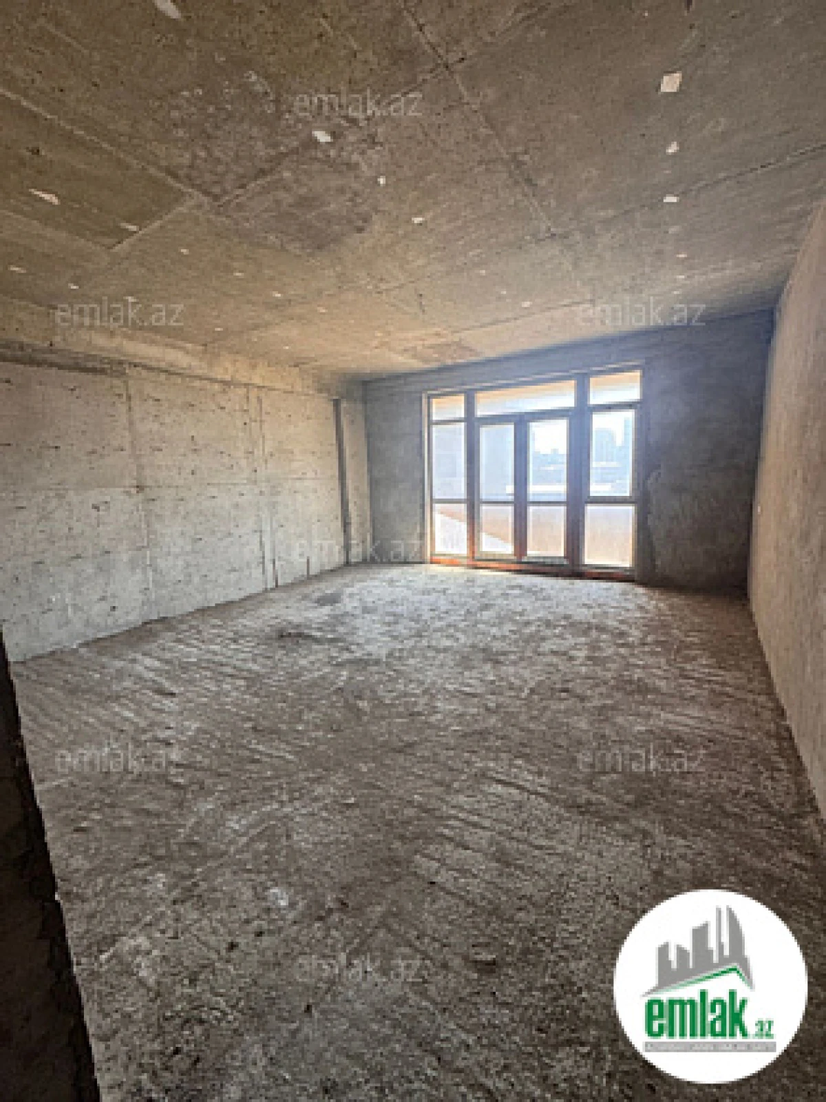 Satılır 4 otaqlı yeni tikili 151 m²