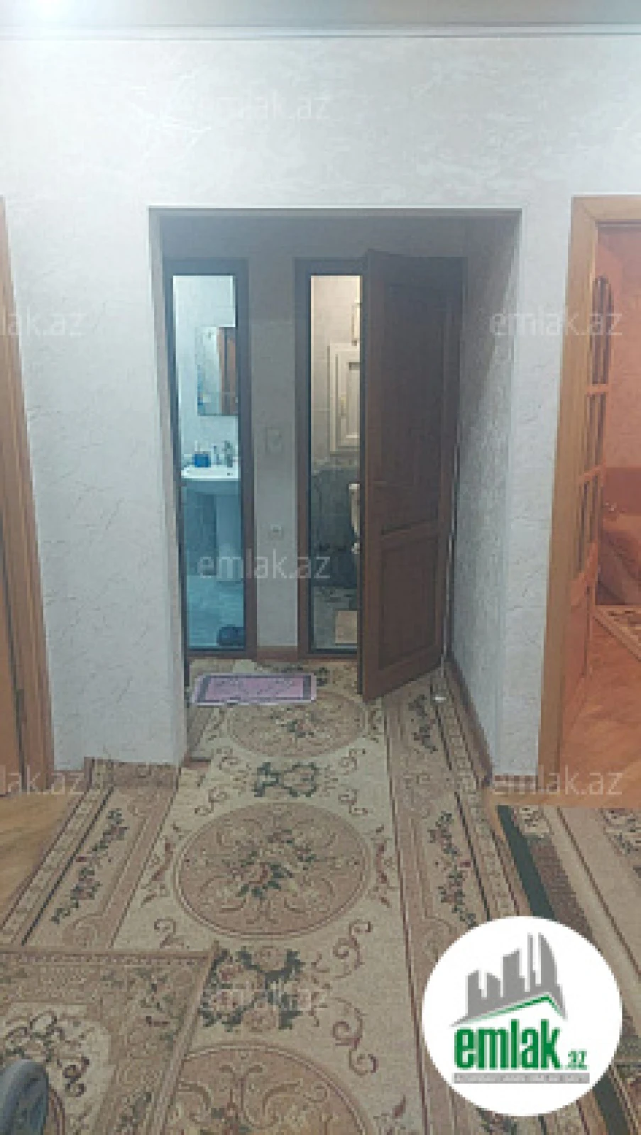 Satılır 3 otaqlı köhnə tikili 75 m²