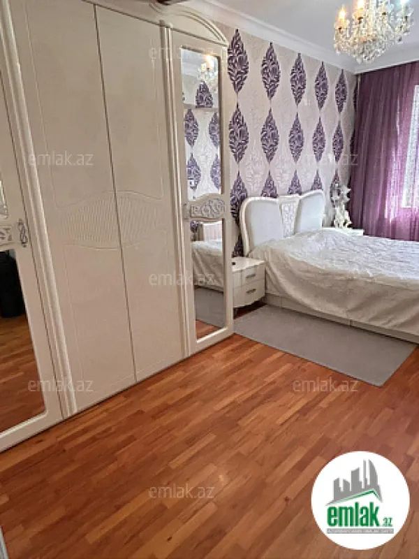 Satılır 3 otaqlı yeni tikili 110 m²