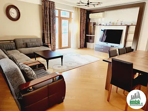 Satılır 3 otaqlı yeni tikili 140 m²