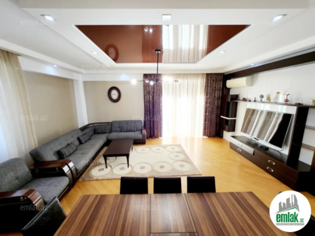 Satılır 3 otaqlı yeni tikili 140 m²