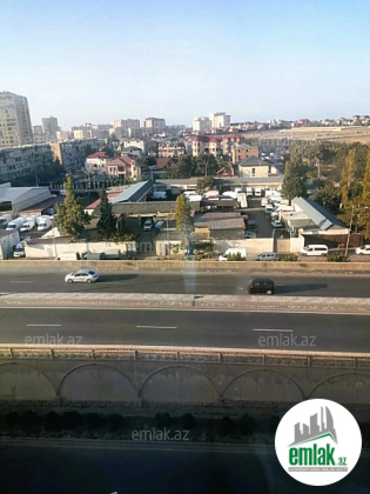 Satılır 3 otaqlı köhnə tikili 75 m²