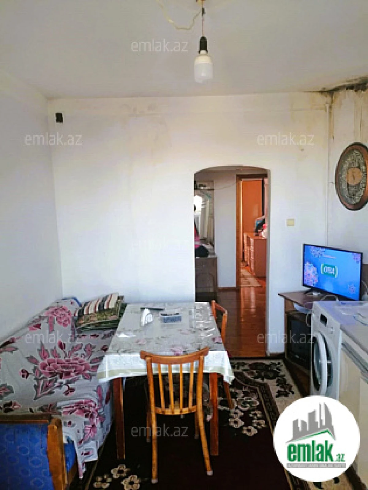 Satılır 3 otaqlı köhnə tikili 75 m²