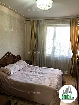Satılır 3 otaqlı köhnə tikili 75 m²