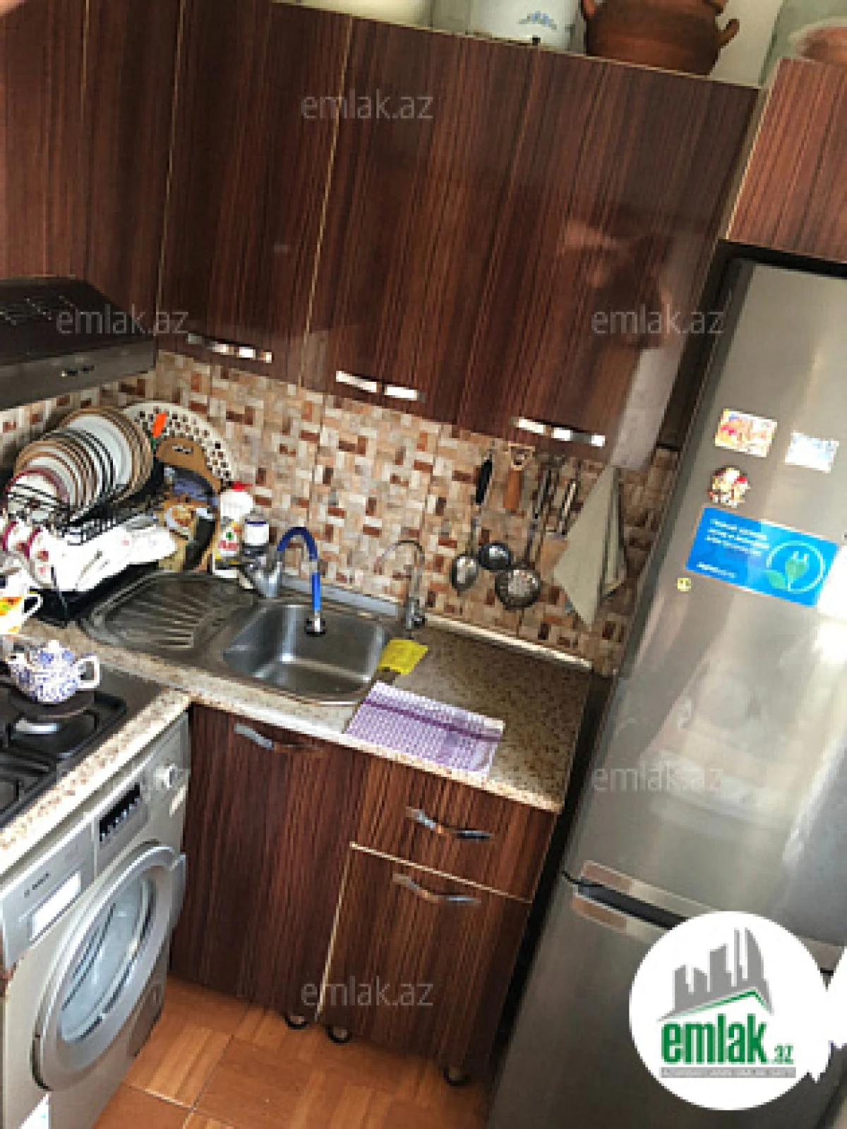 Satılır 3 otaqlı köhnə tikili 75 m²