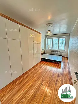 Satılır 2 otaqlı köhnə tikili 75 m² — Bakı 2 otaq 75.00 m²