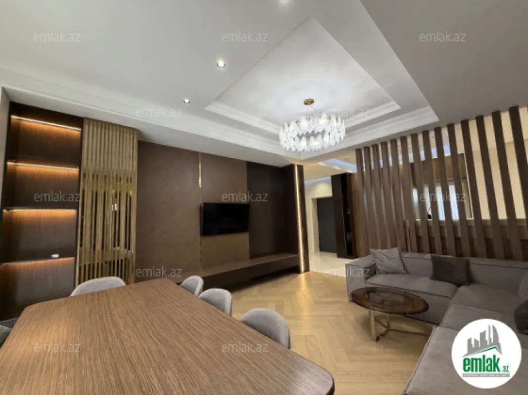 Satılır 4 otaqlı yeni tikili 141 m²