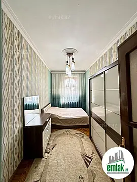 Satılır 3 otaqlı köhnə tikili 84 m²