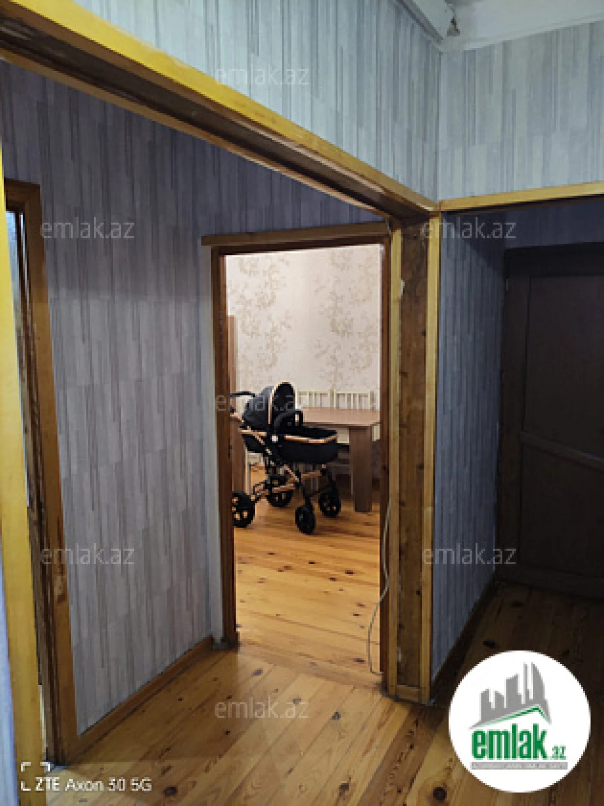 Satılır 3 otaqlı köhnə tikili 82 m²