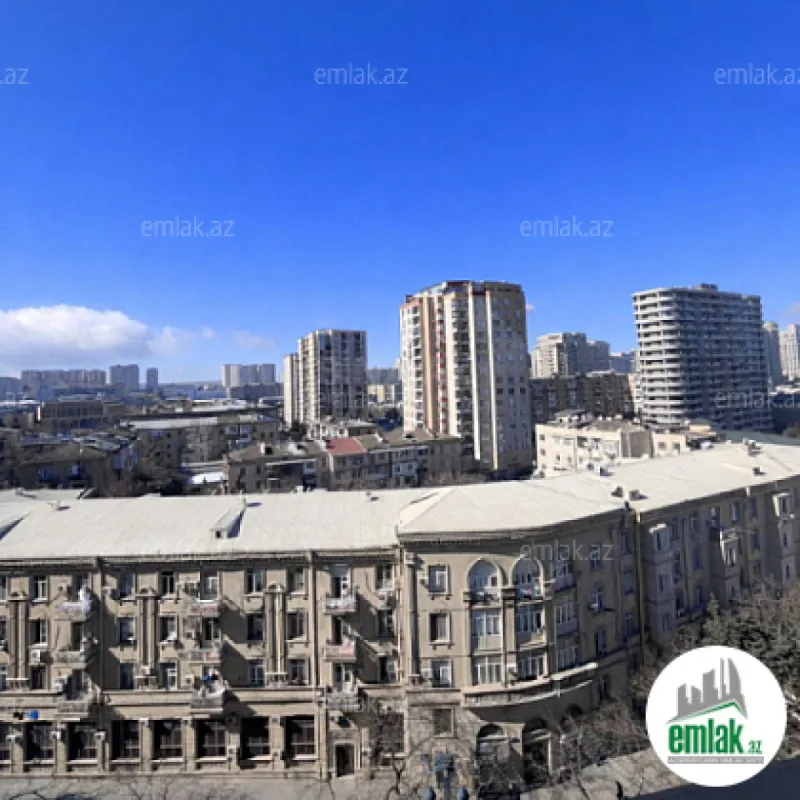 Satılır 3 otaqlı yeni tikili 160 m²