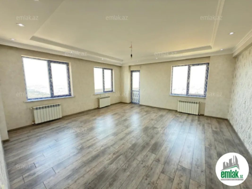 Satılır 3 otaqlı yeni tikili 120 m²