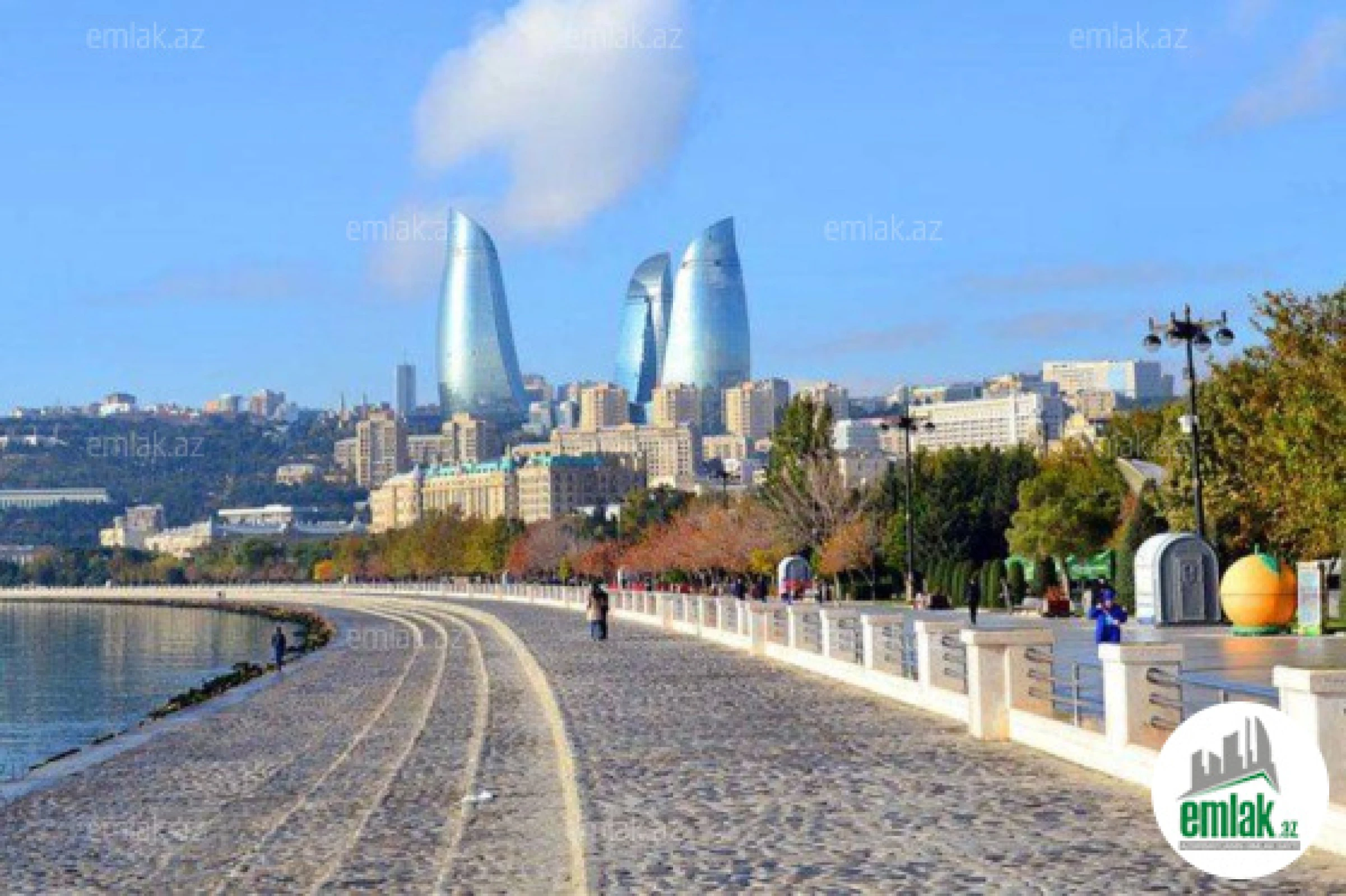 Satılır 3 otaqlı köhnə tikili 130.5 m²