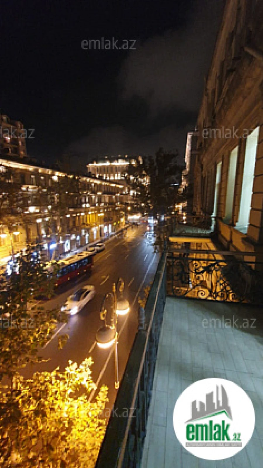 Satılır 3 otaqlı köhnə tikili 130.5 m²