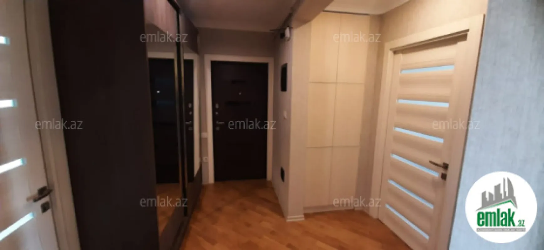 Satılır 3 otaqlı köhnə tikili 85 m²