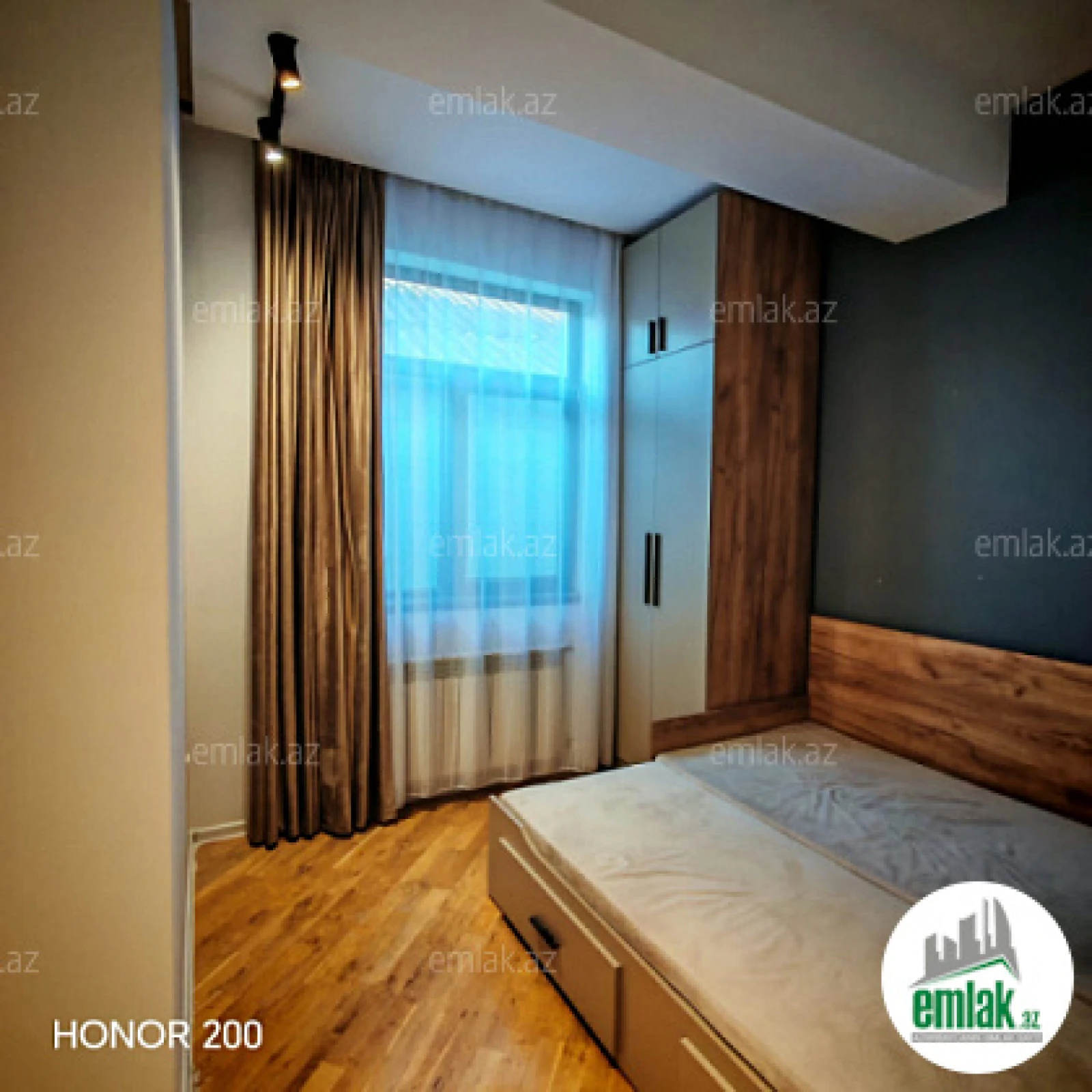 Satılır 3 otaqlı yeni tikili 110 m²